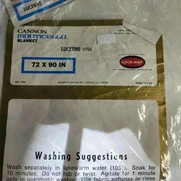 NEW Cannon Monticello Blanket Lucerne 725 72"x90" White W/ Floral Satin Trim - Picture 2 of 4